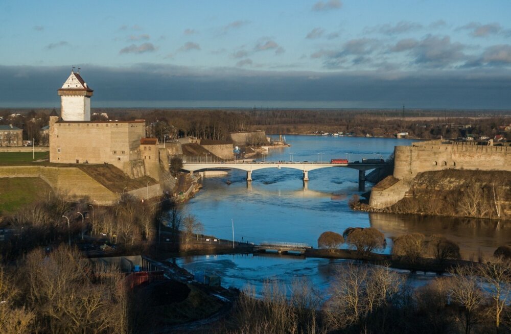 Ивангород граница фото